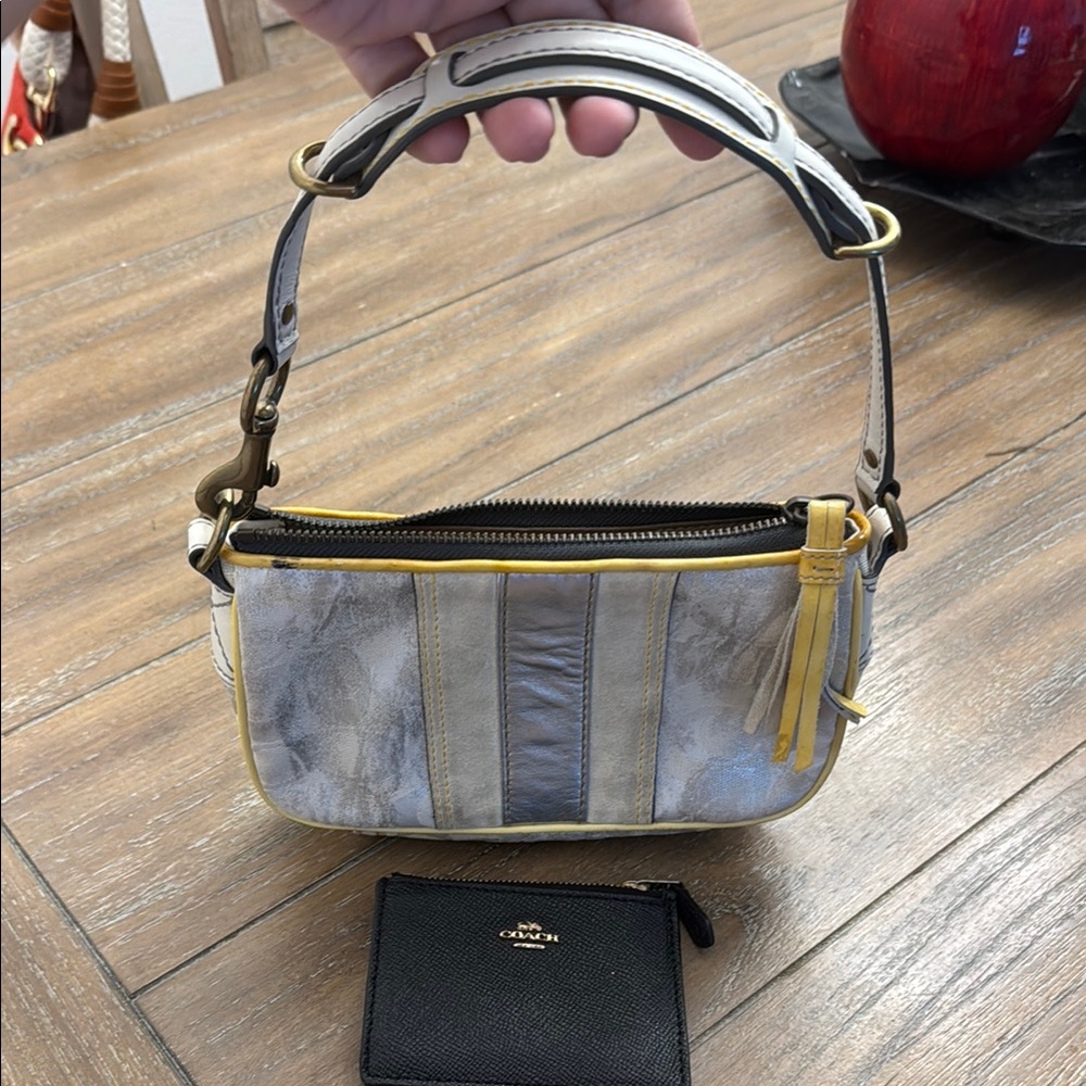 Special❤️Coach Cream and Yellow  mini Shoulder Bag and black card holder.